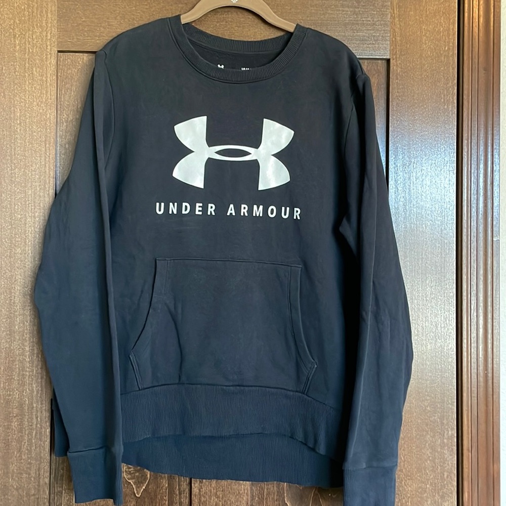 Women’s Under Armour Sweatshirt